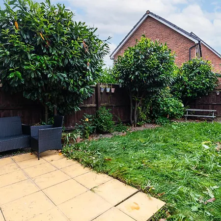 Home In Greater Manchester Exterior photo